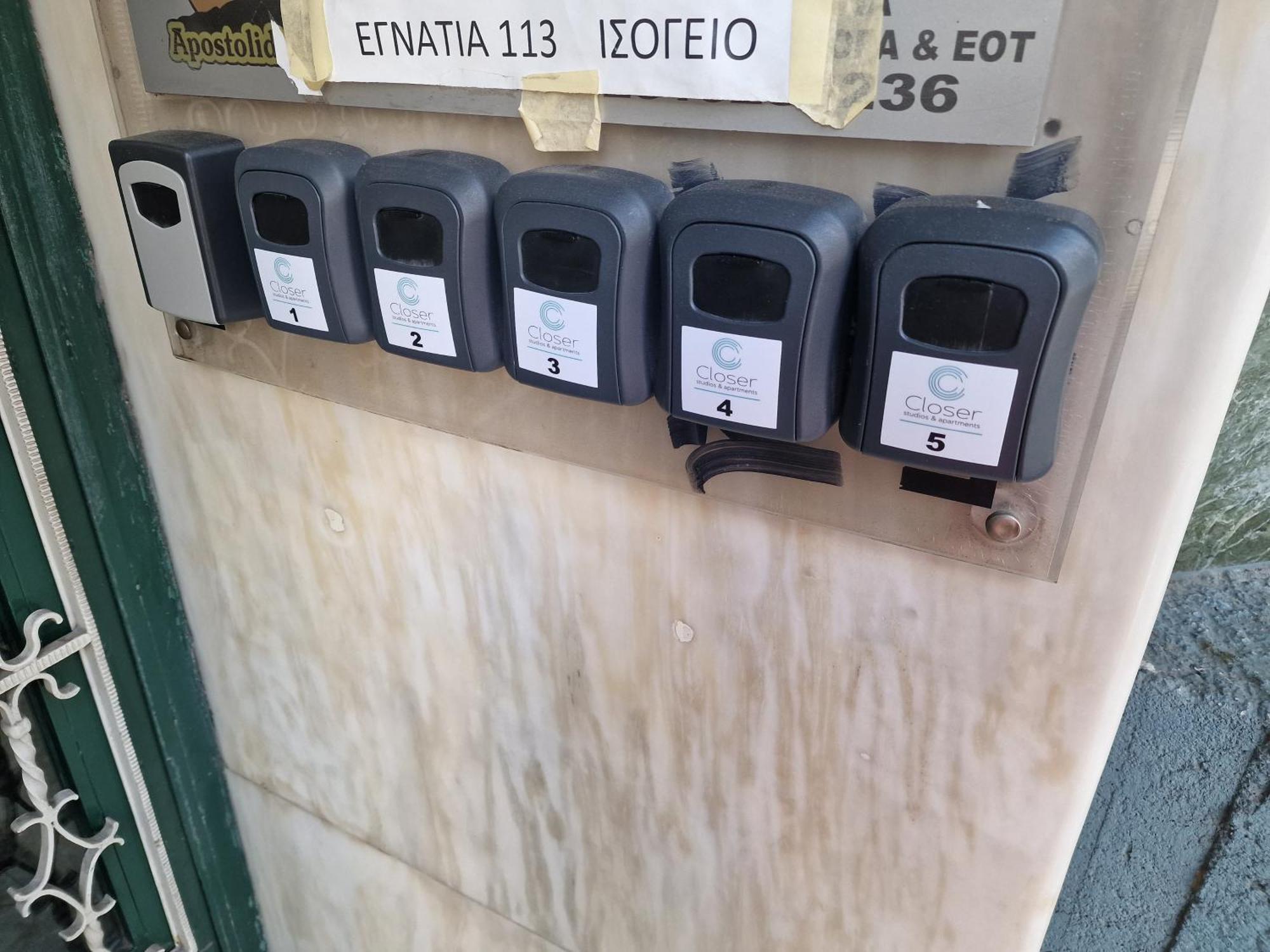Closer "Egnatia Apartment 4" سالونيك المظهر الخارجي الصورة